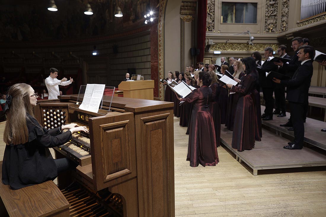 Maria-Luisa Antal Andrici organist